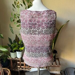 Floral Lace Women’s Top - Pink and Gray